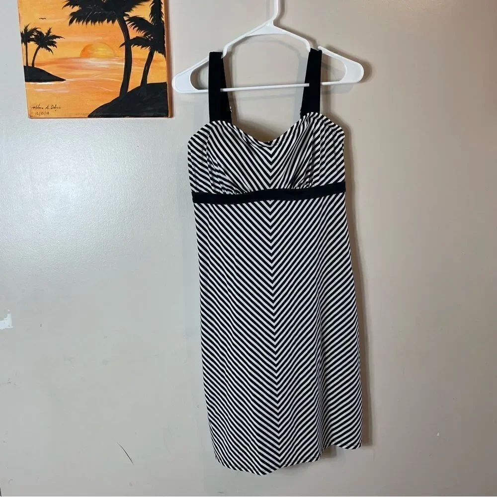 ATHLETA Beach dress - Picture 3 of 6